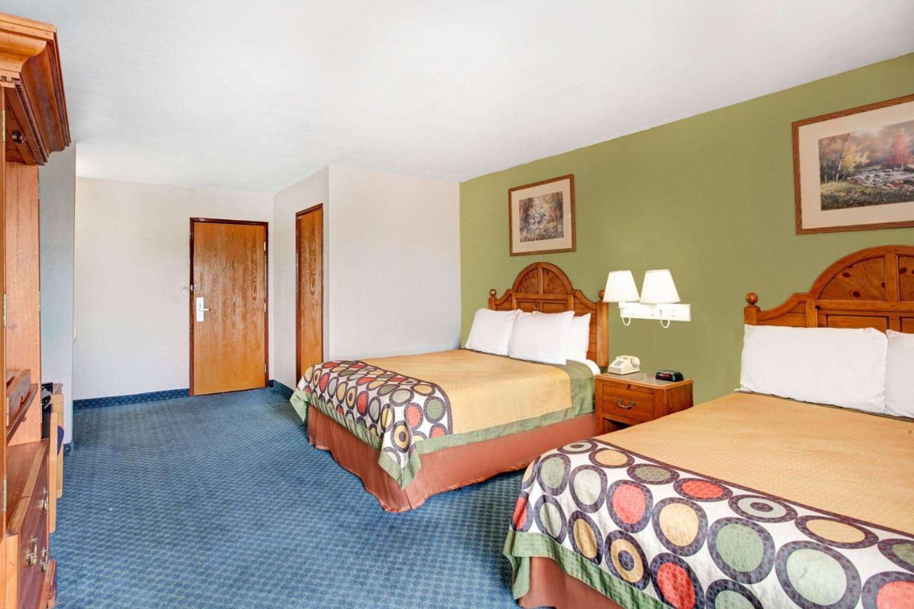 Super 8 By Wyndham West Memphis Hotell Exteriör bild